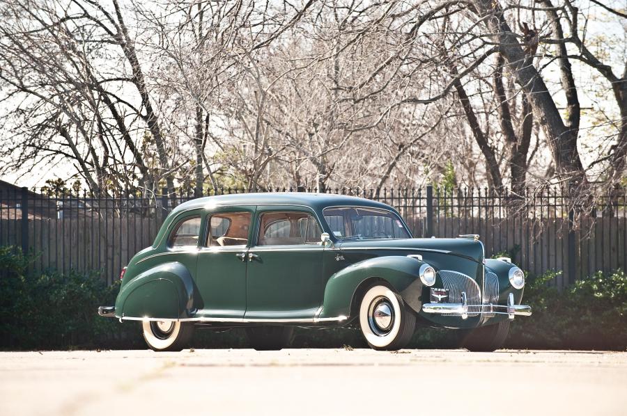  Lincoln Custom Limousine 1941 года  (фото 18 из 27)